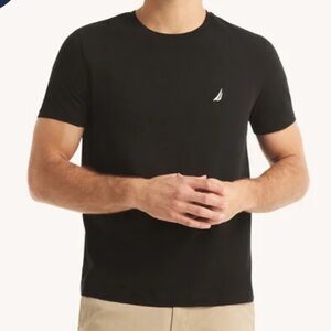 NAUTICA Men’s Solid Black Tshirt
